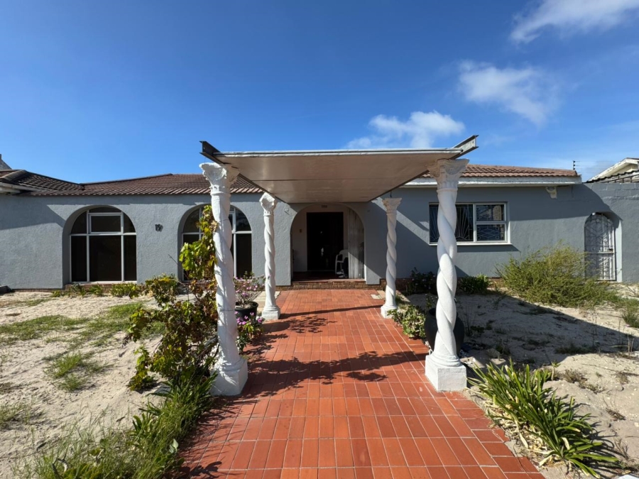 3 Bedroom Property for Sale in Belhar Western Cape